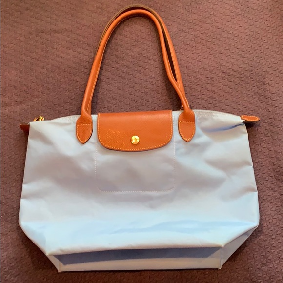 Longchamp Handbags - Longchamp Le Pliage small bag